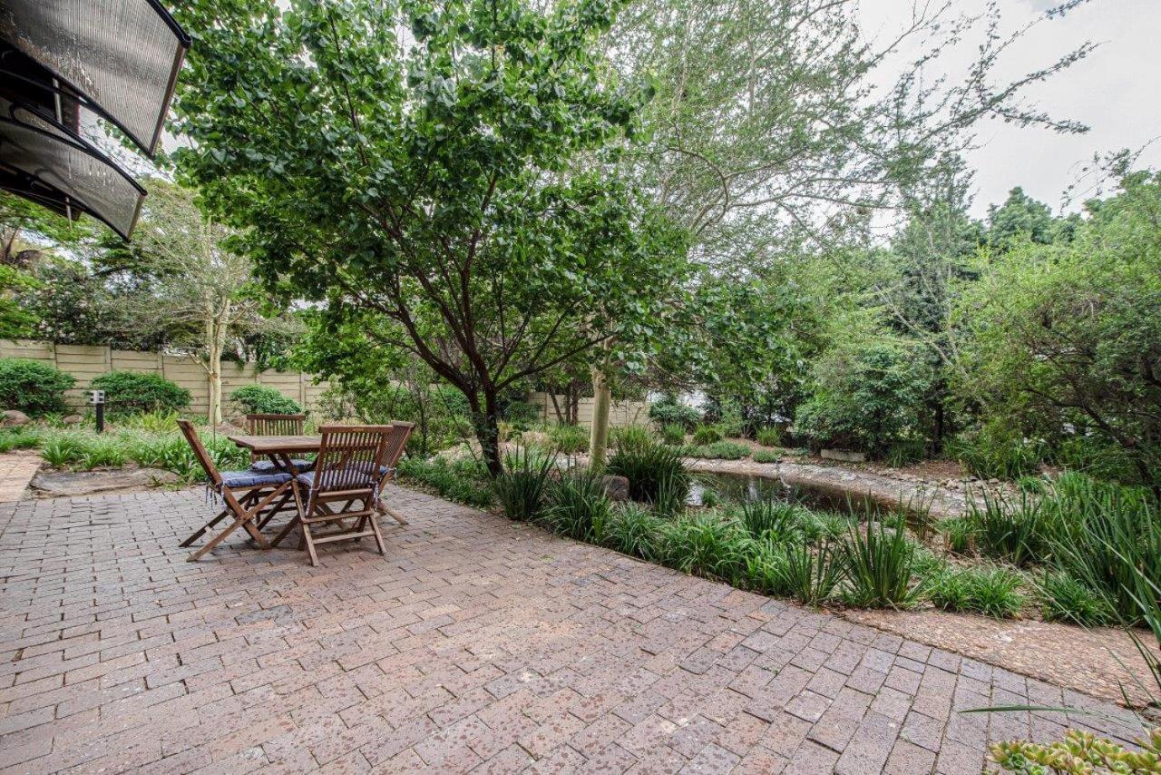Wild Olive Executive Suite Johannesburg Exterior photo